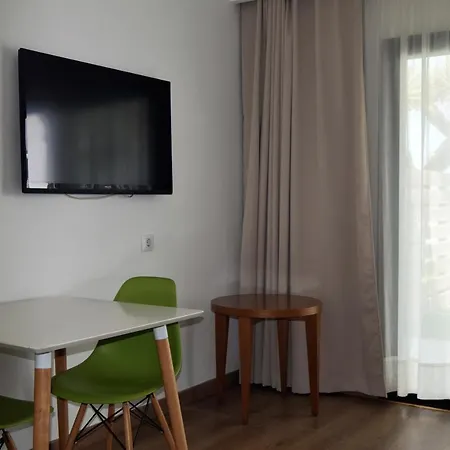 Apartment Hesperia Bristol Playa *